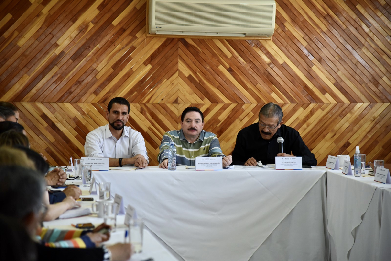 Trabaja Gobierno de Esteban para formar más profesionistas
