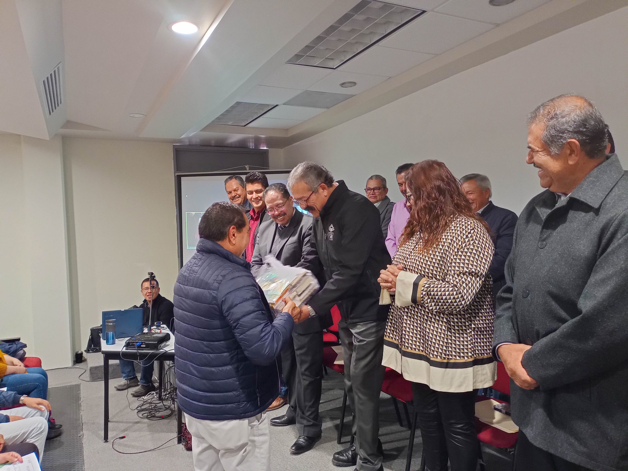 Con el Gobierno de Esteban, Durango pionero en impulsar clubes de lectura en Educación Básica